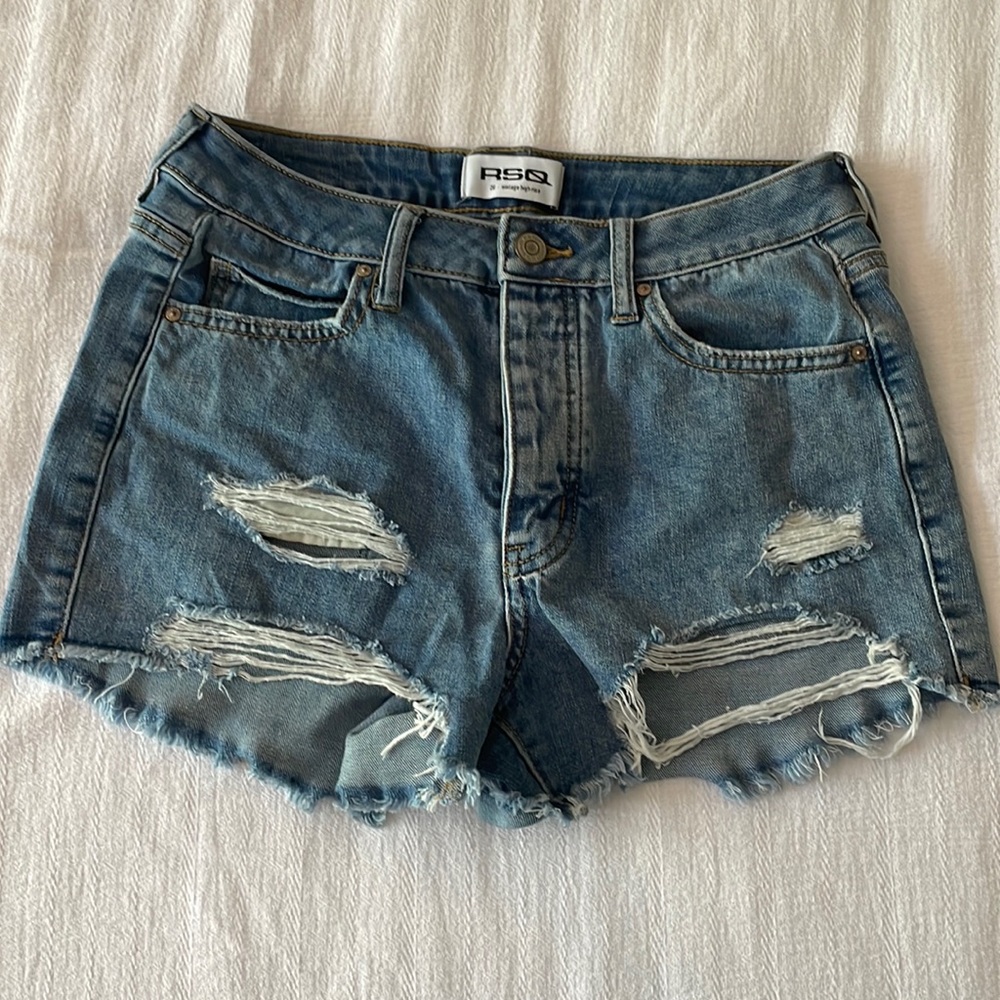 Tilly's jean shorts, so so soft! size 26, can stretch, high rise